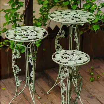 Amerikietiško stiliaus kaimo retro geležies meno mažų gėlių kėdės, balkonai, sodai, vidaus ir lauko kiemelius, bijoti, grindis