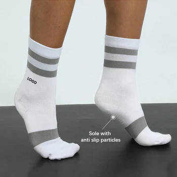 Naujas tarpvalstybinio moterų Joga vidutinio ilgio vamzdis Pilates grindų batutas sporto treniruoklių ne slydimo kvėpuojantis kojinės